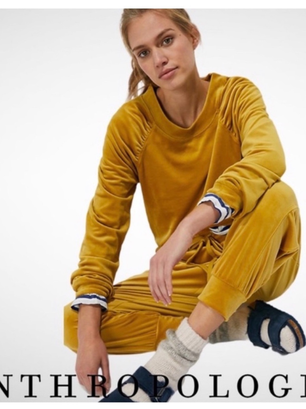 Anthropologie Saturday Sunday Merida Velour‎ Mustard Joggers SZ S